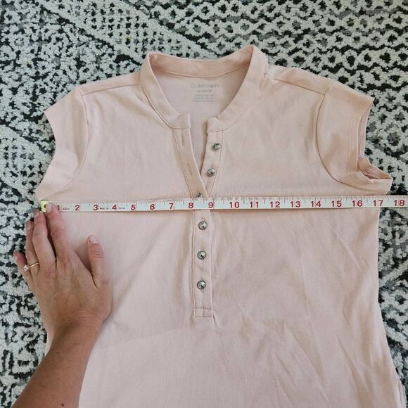 Calvin Klein Modern Essentials Cap Sleeve Henley Top in Light Pink Size XS - Picture 6 of 7